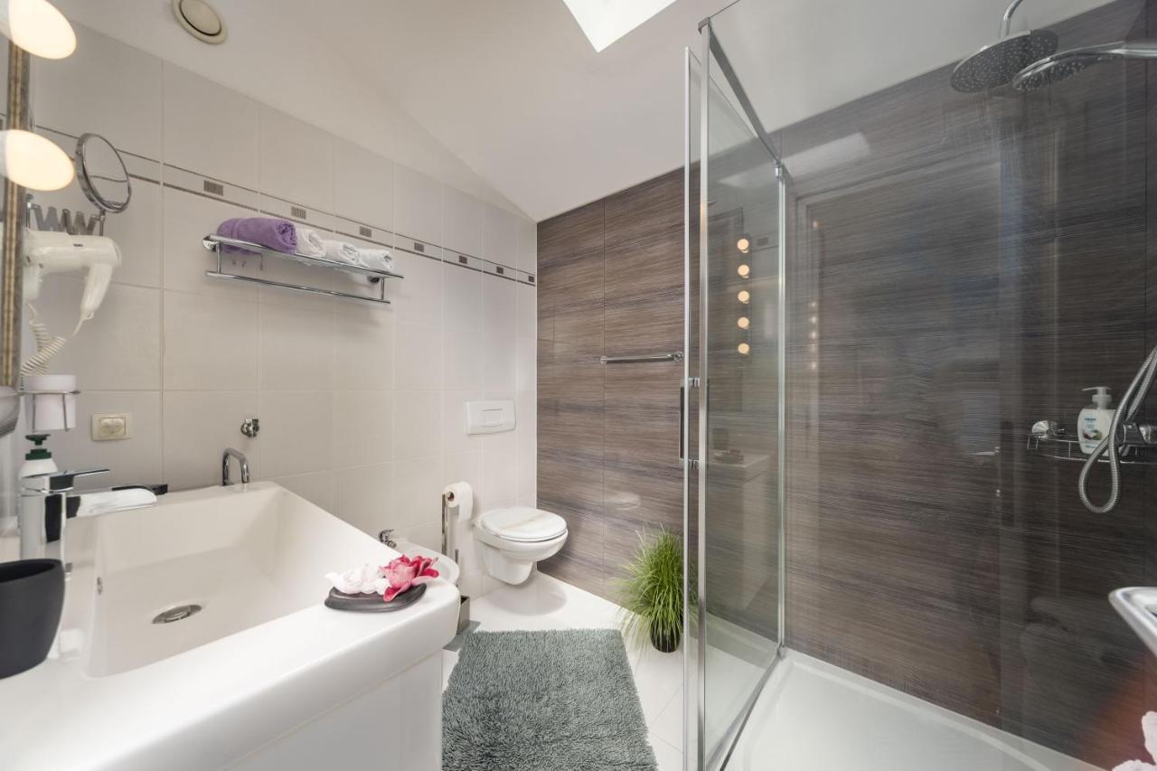 Apartments Sax Crikvenica Εξωτερικό φωτογραφία
